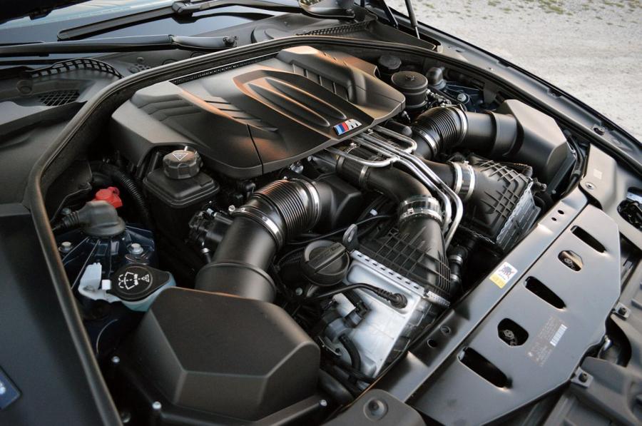  BMW M6 Convertible 2012 года  (фото 79 из 87)